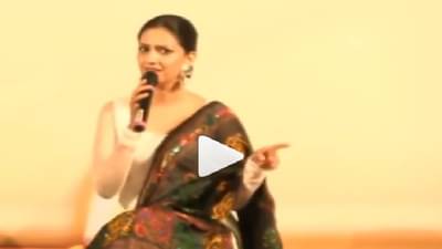 VIDEO | लोक म्हणायचे, तू देवाचं करतेस, तुझ्या मुलीच्या आयुष्यात असं का व्हावं? तेजश्री प्रधानच्या आईचं मन जिंकणारं उत्तर