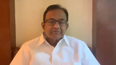 गुजरातमध्ये कोरोना बळींच्या आकड्यांची लपवाछपवी; चिदंबरम, गोहिल यांनी भाजपला घेरले