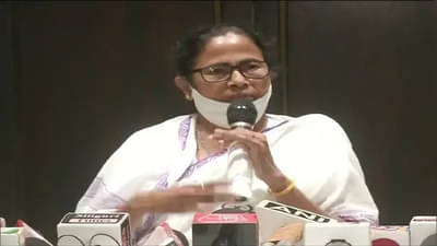 सीबीआयकडून मंत्री, आमदारांना अटक, ममतादीदी खवळल्या; म्हणाल्या, मलाही अटक करा