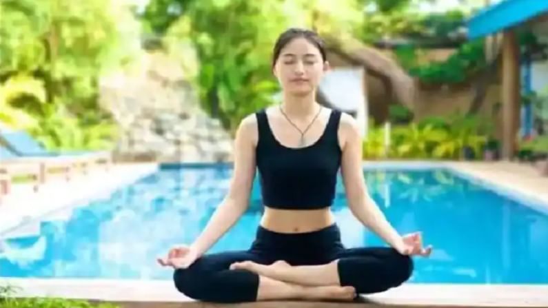 Headache Yoga Mudra | डोकेदुखीपासून आराम मिळवण्यासाठी तीन प्रभावी योगासने