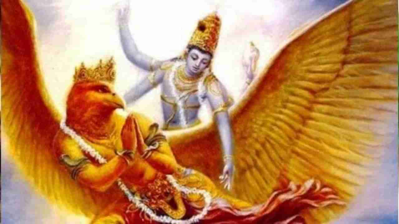 Garuda Purana | या सवयींमुळे देवी लक्ष्मी होतात नाराज, गरुड पुराणातही आहे याचा उल्लेख