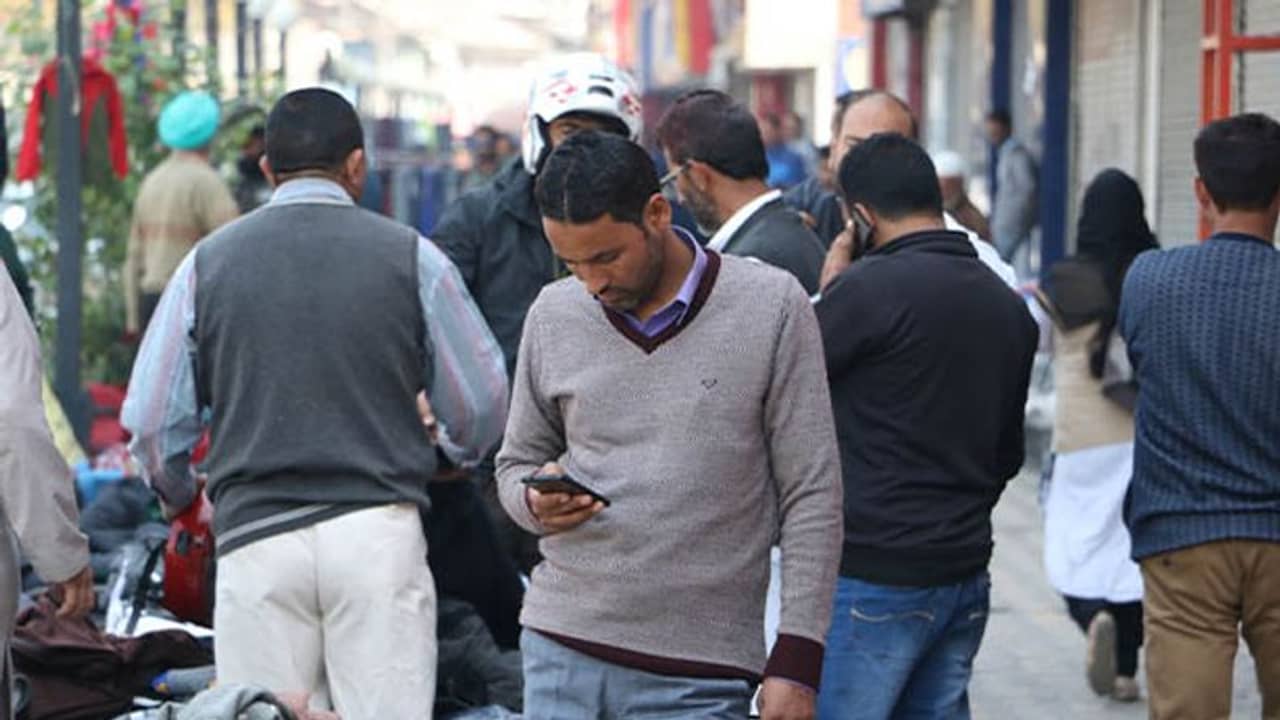 भारतीयांपेक्षा बांगलादेशी सर्वात श्रीमंत; वाचा, नवा रिपोर्ट काय सांगतो