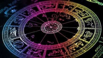 Zodiac Signs | या चार राशीच्या व्यक्ती जन्मापासूनच असतात हुशार आणि क्रिएटिव्ह