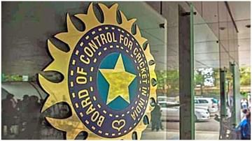 माजी दिग्गज क्रिकेटपटूचे BCCI वर आरोप, 'या' लीगमध्ये खेळल्यास भारतीय क्रिकेटशी संबध तोडावा लागण्याची धमकी