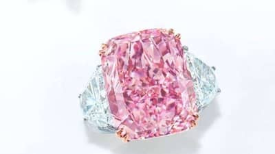 जगातील सर्वात महागडा हिरेजडित दागिना, किंमत ऐकून व्हाल थक्क!