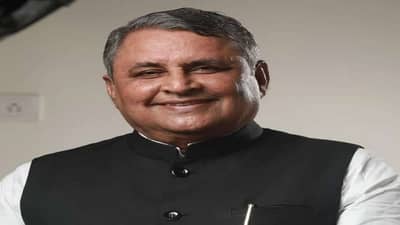 बारावीच्या परीक्षा झाल्याच पाहिजेत, ऑनलाईन परीक्षा हा देखील पर्याय, बिहारच्या शिक्षणमंत्र्यांचं मत