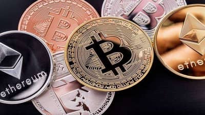 Cryptocurrency : क्रिप्टोकरन्सीमध्ये पुन्हा एकदा मोठी घट, जाणून घ्या काय आहे कारण