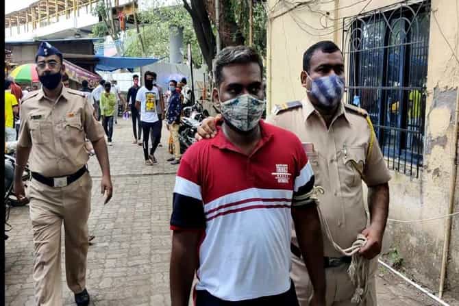 कोरोना काळात आर्थिक विवंचना, त्याने मालकिनीचा विश्वासघात करत डिजेचं साहित्य विकलं, पोलिसांकडून अटक