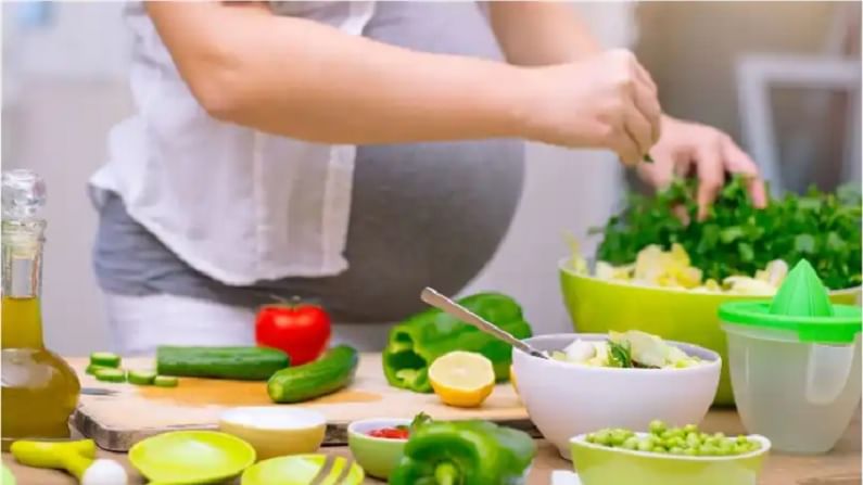 Pregnancy Diet : गर्भावस्थेत 'या' पदार्थांचा आहारात समावेश करा