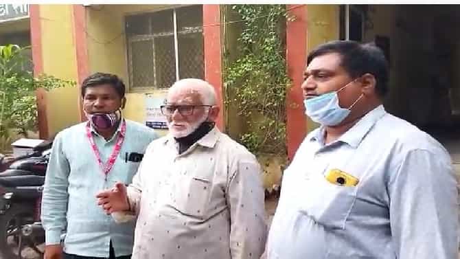 लोकपत्रचे संपादक रवींद्र तहकीक हल्ला प्रकरण, पाच जणांवर गुन्हा, मुख्य आरोपी पोलिसात शरण