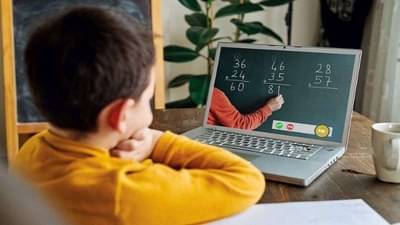 नाशिक जिल्ह्यात ६१८ माध्यमिक शाळा सुरू, कोरोनामुळे पालक चिंतेत