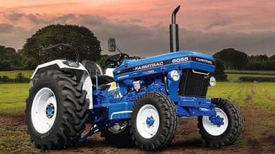 ट्रॅक्टरची मागची चाकं मोठी, मग पुढची चाकं लहान का? जाणून घ्या यामागचं नेमकं कारण