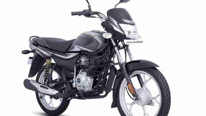 Bajaj Platina 110 - बजाज ऑटोची ही बाईक सर्वात लोकप्रिय बाईकपैकी एक आहे आणि यात 100 सीसीचे एअर कूल्ड इंजिन आहे जे 7.9ps पॉवर आणि 8.3Nm टॉर्क जनरेट करते. याच्या फ्रंटला टेलिस्कोपिक फॉर्क आणि मागील बाजूस नायट्रॉक्स शॉक ऑब्जर्वर सस्पेंशन मिळते जे त्याचा आणखी चांगला रायडिंग अनुभव देते. याची किंमत 54,669 रुपये आहे आणि यामध्ये 80 ते 85 किलोमीटर प्रतितास मायलेज देते.