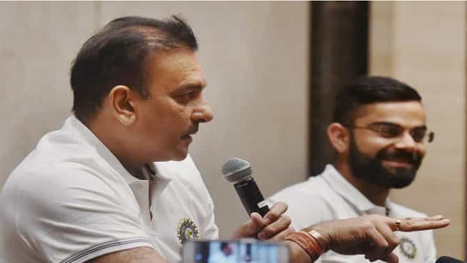 2014 चा आणि आताचा कोहली, यामध्ये फरक काय?, रवी शास्त्रींचं मजेदार उत्तर पण विराटलाही हसू अनावर!