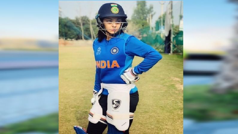 हरलीन देओल आतापर्यंत भारताकडून 1 वन डे आणि 9 टी ट्वेंटी इंटरनॅशनल मॅचेस खेळली आहे. भारताची युवा फलंदाज हरलीन देओलने तिच्या क्रिकेट करियरला सुरुवात करताच तिने सुंदर दिसणाऱ्या महिला खेळाडूंच्या यादीत स्थान मिळवलंय.