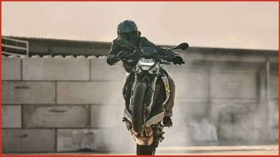 BMW ची S1000R भारतात लाँचिंगसाठी सज्ज, जाणून घ्या किंमत आणि फीचर्स