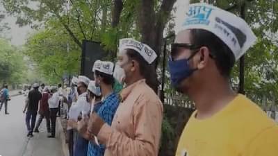 इंटर मॉडेल स्टेशनसाठी तब्बल 40 हजार झाडांची कत्तल, नागपुरात वृक्षप्रेमींचा कडाडून विरोध