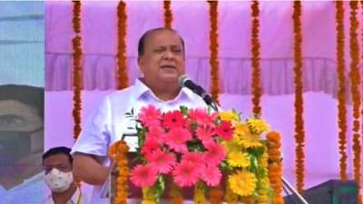 महाराष्ट्राला दीड कोटी लस देणार असल्यानं केंद्राची पुनावालांना तंबी, म्हणून ते लंडनला गेले : हसन मुश्रीफ