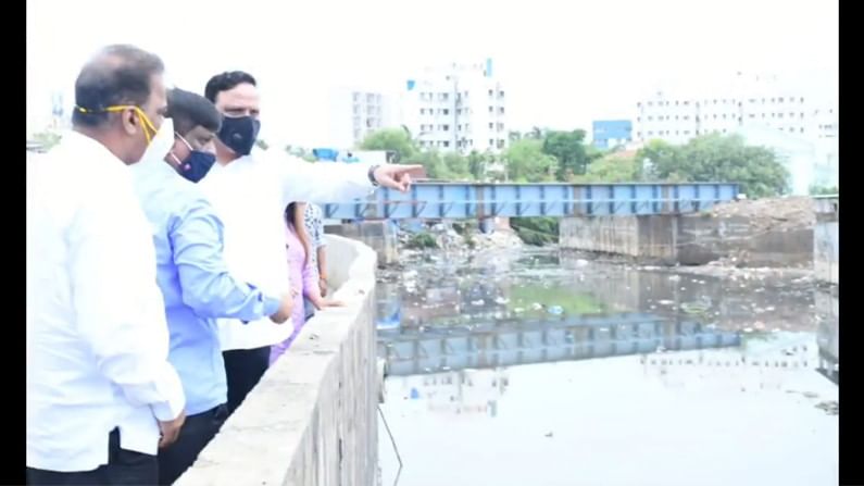 सचिन वाझे आणि नालेसफाईच्या कनेक्शनची चौकशी करा; आशिष शेलार यांची मागणी सचिन वाझे आणि नालेसफाईच्या कनेक्शनची चौकशी करा; आशिष शेलार यांची मागणी