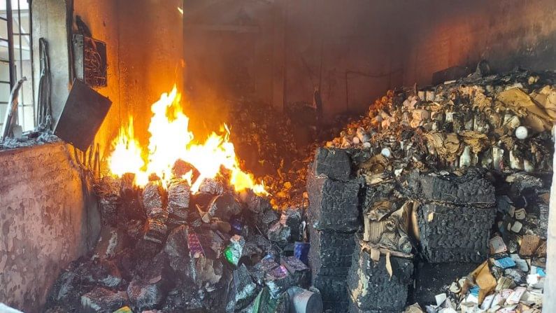 Pune Fire | मुळशीच्या कारखान्यातील आग पुन्हा भडकली, गोदामातील साहित्याने घेतला पेट