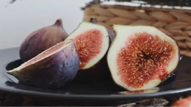 Anjeer Benefits : दररोज सकाळी भिजवलेले अंजीर खा, होतील हे आश्चर्यकारक फायदे