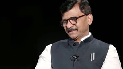 नाना पटोले महत्त्वाची व्यक्ती, त्यांनी फार गांभीर्याने घेऊ नये; राऊतांचा सल्ला