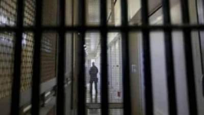 जामीन मिळाला नाही, पोलिसांना चकवा देऊन कोर्टातून 7 कैदी फरार, पोलीस विभागात खळबळ!