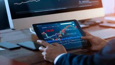 या शेअरमध्ये गुंतवणूक केल्यानंतर आठवड्यात 50 टक्क्यांपेक्षा अधिक परतावा, दर 25 रुपयांपेक्षाही कमी