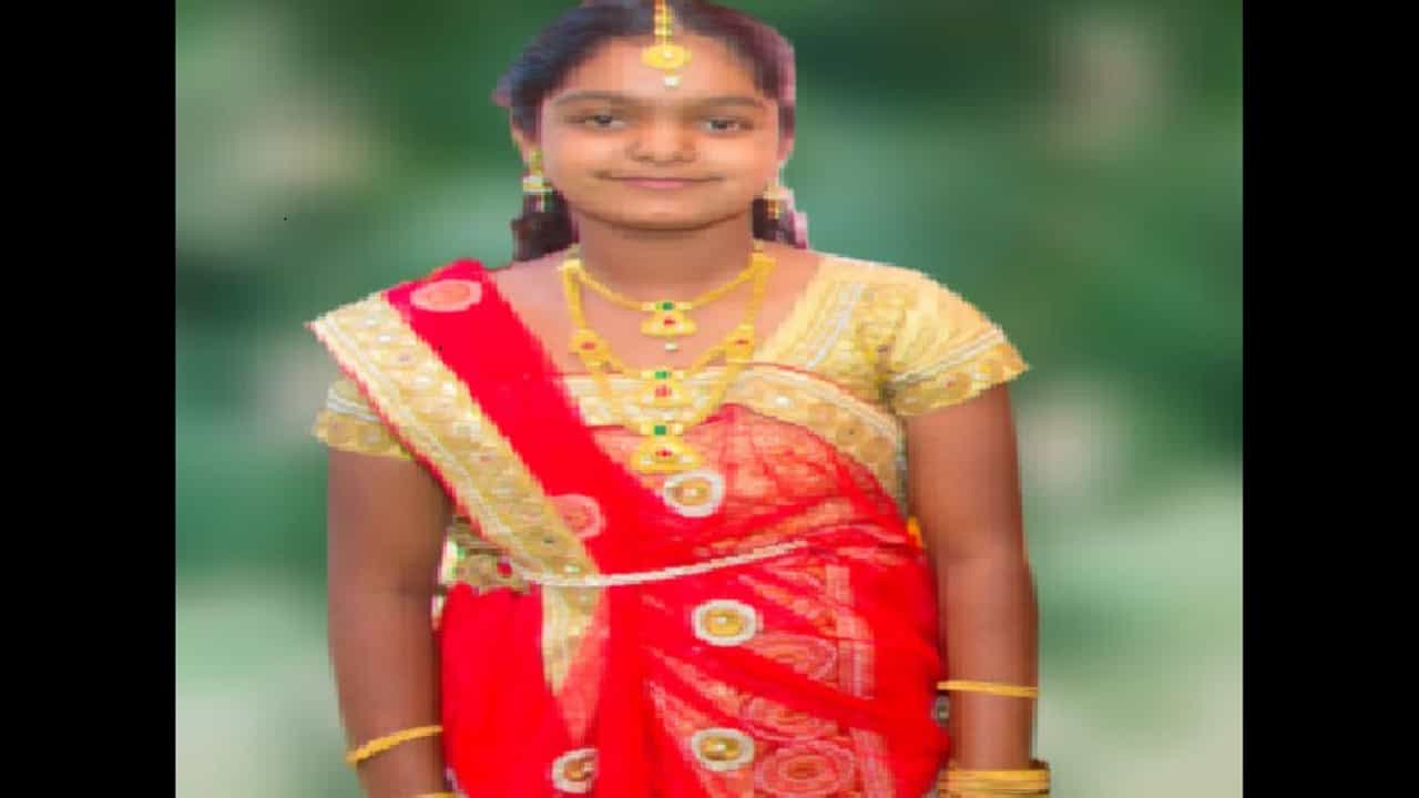 आईसोबत शेतात कामाला, विंचवाने दंश केला, उपचारादरम्यान 14 वर्षीय मुलीचा मृत्यू!