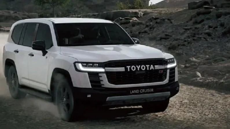 नवं इंजिन आणि दमदार फीचर्ससह Toyota Land Cruiser 300 लाँच, जाणून घ्या SUV मध्ये काय आहे खास? नवं इंजिन आणि दमदार फीचर्ससह Toyota Land Cruiser 300 लाँच, जाणून घ्या SUV मध्ये काय आहे खास?