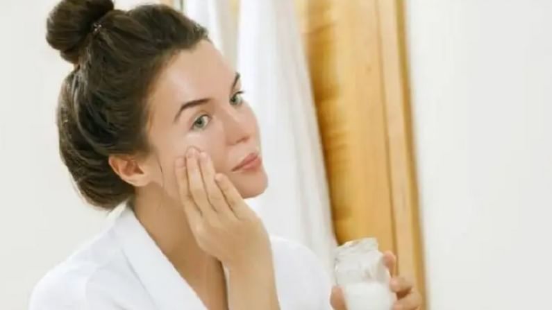 Skin Care : तुमची त्वचा तेलकट आहे? मग, 'हे' फेसपॅक नक्कीच वापरा!