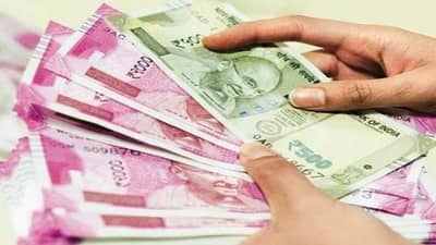 कोरोनाने मृत्यू झाल्यास कर्मचाऱ्यांच्या कुटुंबाला 2 वर्षे पगार, 4 पट मोबदला आणि सर्व कर्ज माफ, या बँकेची घोषणा