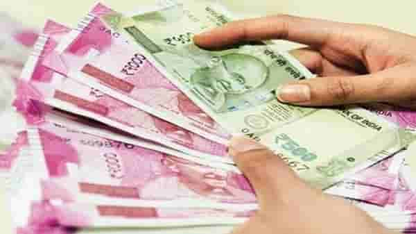 केवळ 10000 रुपयांची गुंतवणूक, LIC ची ही पॉलिसी तुमच्या मुलाला लखपती बनवणार