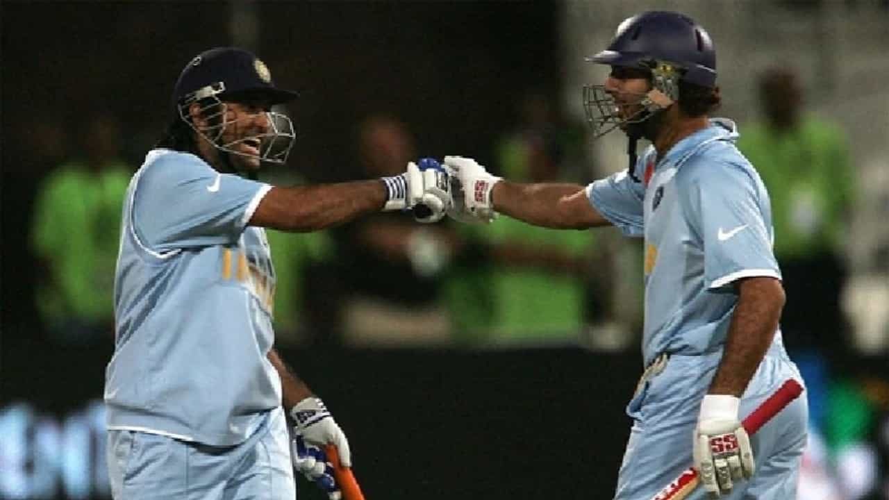 मी 6 बॉलवर 6 सिक्सर मारल्यानंतर धोनीची अशी होती रिअॅक्शन, युवराज सिंगचा 13 वर्षानंतर खुलासा
