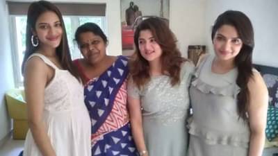 TMC महिला खासदाराच्या गरोदरपणावर शिक्कामोर्तब, नुसरज जहांचा बेबी बंप फोटो व्हायरल