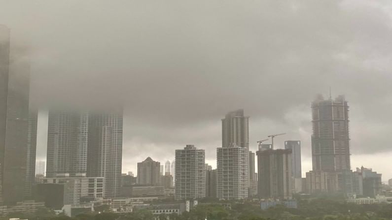 Mumbai Rain Live | मुंबईत पुन्हा जोराच्या पावसाला सुरुवात