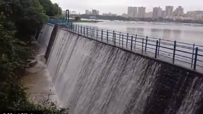 Mumbai Rains : पुढील दीड महिना नो टेन्शन! मुंबईतील पाणीसाठ्यात कमालीची वाढ