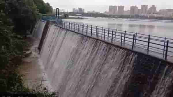 Mumbai Rains : पुढील दीड महिना नो टेन्शन! मुंबईतील पाणीसाठ्यात कमालीची वाढ