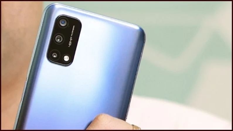 Flipkart Sale : Narzo 30 Pro, Realme X7 आणि Moto चे स्मार्टफोन कमी किंमतीत खरेदीची संधी Flipkart Sale : Narzo 30 Pro, Realme X7 आणि Moto चे स्मार्टफोन कमी किंमतीत खरेदीची संधी