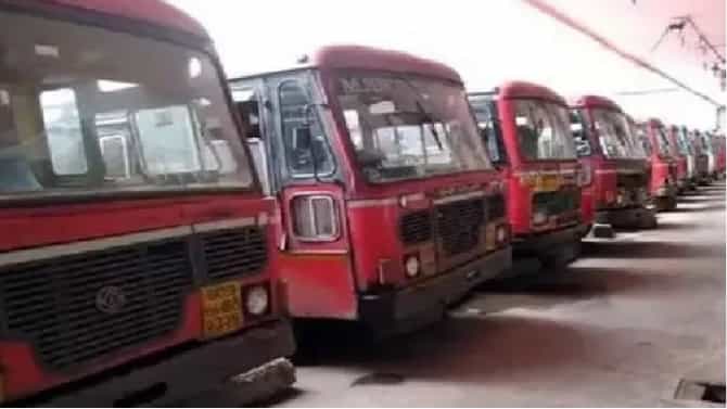 बेस्टसोबत धावणाऱ्या एसटी बसेसची सेवा उद्यापासून बंद, अनिल परब यांची माहिती