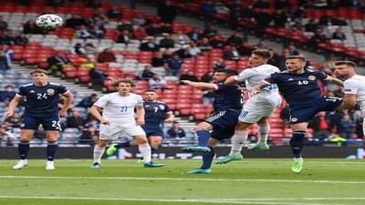 Video : Euro 2020 मध्ये अद्भुत गोलची नोंद, मैदानाच्या मध्यातून लगावला जादूई गोल