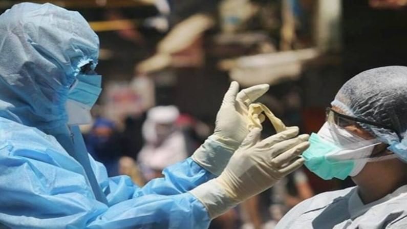 Coronavirus in India: देशातील कोरोना रुग्णांच्या संख्येत घट; 1,647 जणांचा मृत्यू