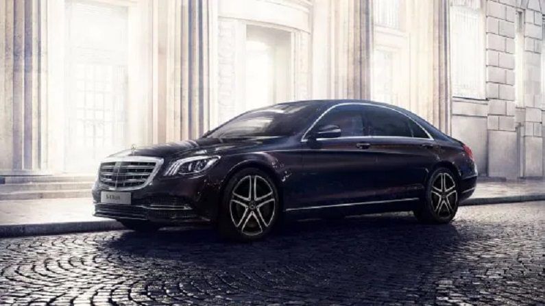 बहुप्रतीक्षित Mercedes-Benz S-Class लाँचिंगसाठी सज्ज, जाणून घ्या नव्या सेडानमध्ये काय असेल खास? बहुप्रतीक्षित Mercedes-Benz S-Class लाँचिंगसाठी सज्ज, जाणून घ्या नव्या सेडानमध्ये काय असेल खास?