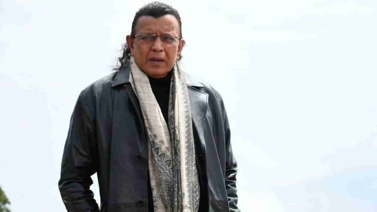 Happy Birthday Mithun Chakraborty | अभिनेता म्हणून पहिल्याच चित्रपटातून मिळवला राष्ट्रीय पुरस्कार, वाचा ‘डिस्को डान्सर’ मिथुन चक्रवर्तीबद्दल...