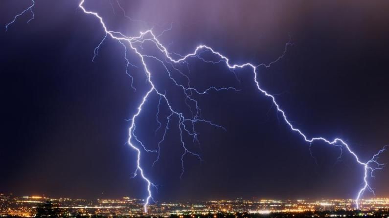 Damini app alerts of lightning strikes thunderstroke thunderclap