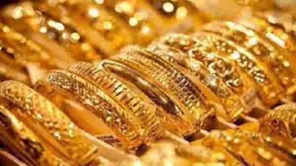 Gold Rate Today: रुपयाच्या मजबुतीमुळे सोने-चांदीवर दबाव, पटापट तपासा 10 ग्रॅम सोन्याचा भाव