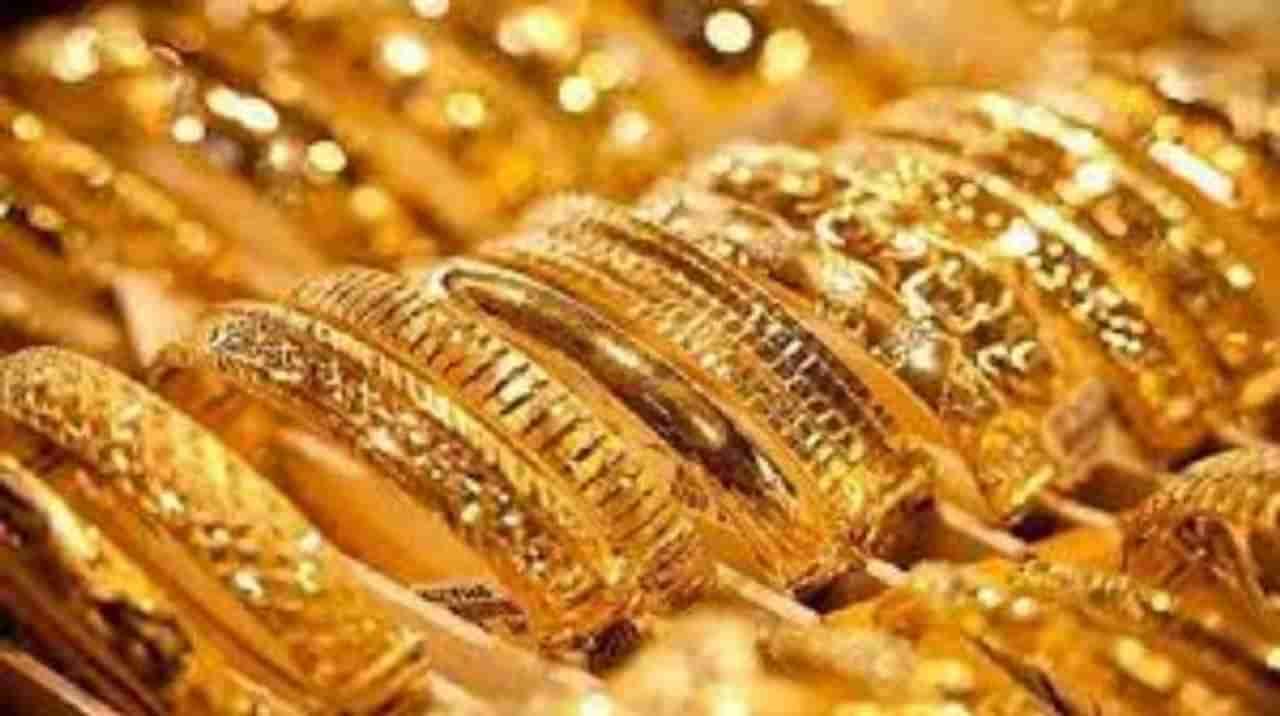 Pune Gold Rate | पुण्यात सोनं 50 हजारांवर स्थिर, चांदी 200 रुपयांनी घसरली, काय आहे आजचा दर?
