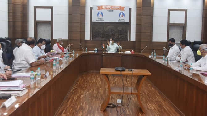 केंद्रानं इंपेरिकल डाटा द्यावा, राज्य सरकार सर्वोच्च न्यायालयात याचिका दाखल करणार- छगन भुजबळ