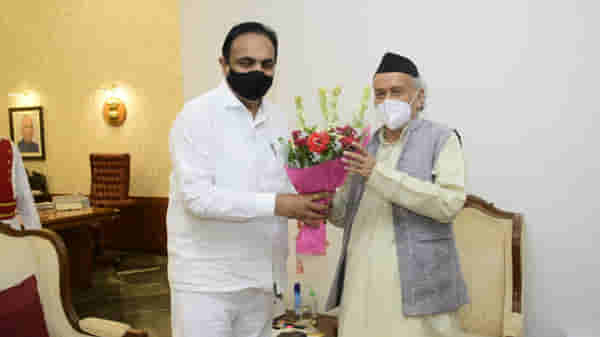 त्या नावावर अद्याप विचार झालेला नाही, पूर्वी अशी प्रथा नव्हती; जयंत पाटलांचा राज्यपालांना टोला
