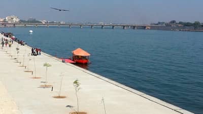 साबरमती नदीच्या पाण्यातही कोरोना विषाणू आढळला, सर्व नमुने पॉझिटिव्ह, धाकधूक वाढली!